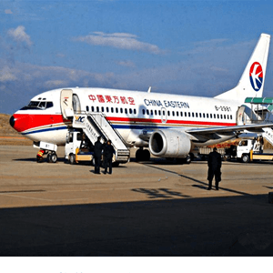 衢州航空空运航空快运业稳步发展的原因是什么？